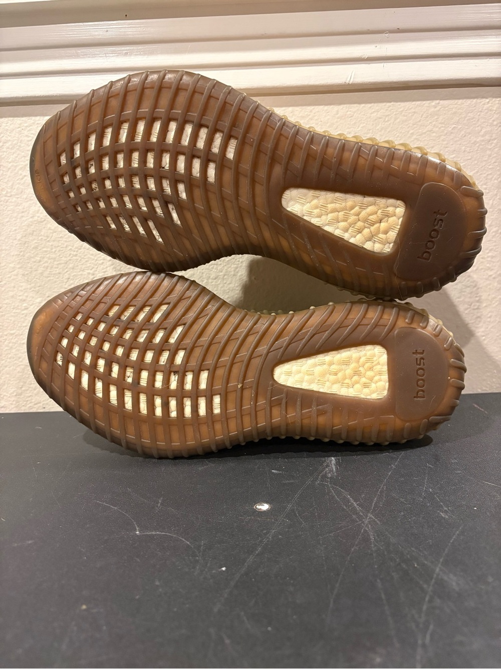 Adidas Yeezy Boost 350 V2 Men's Size 10.5 Sand Taupe - Picture 8 of 9